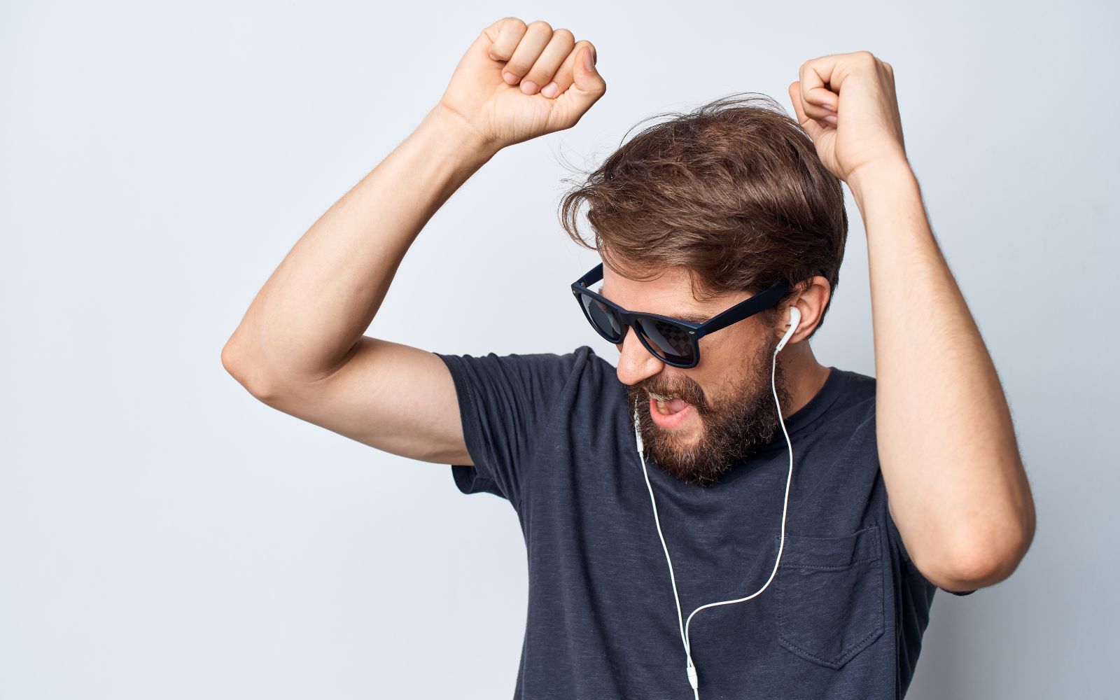 How does Aiode ensure unique outputs each time?