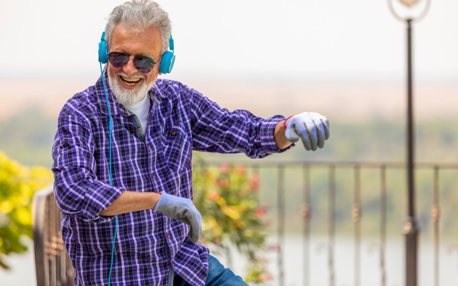 How does Aiode support professional sound engineers?