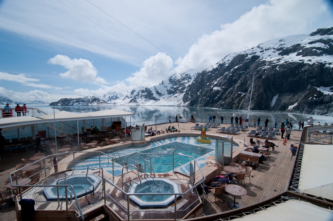 Bliss Cruise reviews