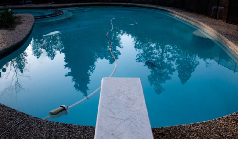 fiberglass pool construction
