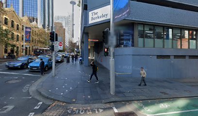 How does commercial cleaning service ensure a sanitized environment?