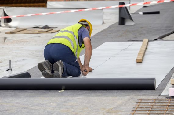 ROOFING SERVICES