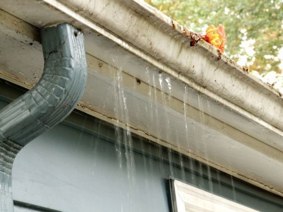 ROOFING CONTRACTOR