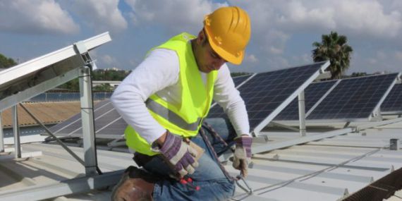 GUTTER INSTALATION SERVICES