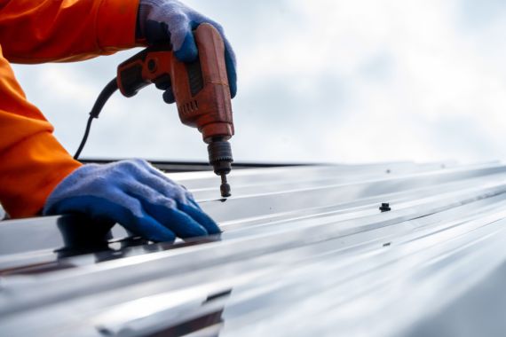 ROOFING CONTRACTOR