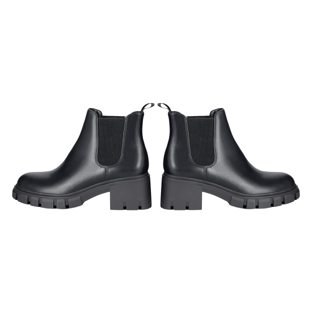 Athlefit Black Pull On Lug Boots