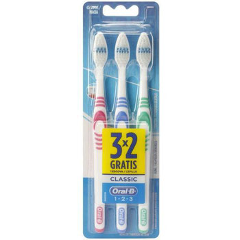 Escova Dental Oral-b Classic 40