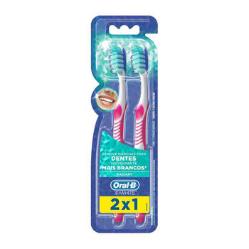 ESCOVA DENTAL ORAL B 3D WIHTE L2 P1