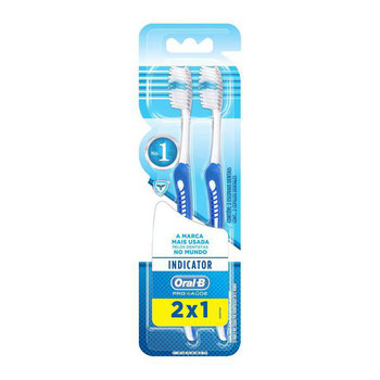ESCOVA DENTAL ORAL B PLUS 40 L2P1