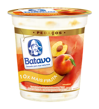 IOGURTE BATAVOS PEDACOS DE FRUTAS PESSEGOS 500G