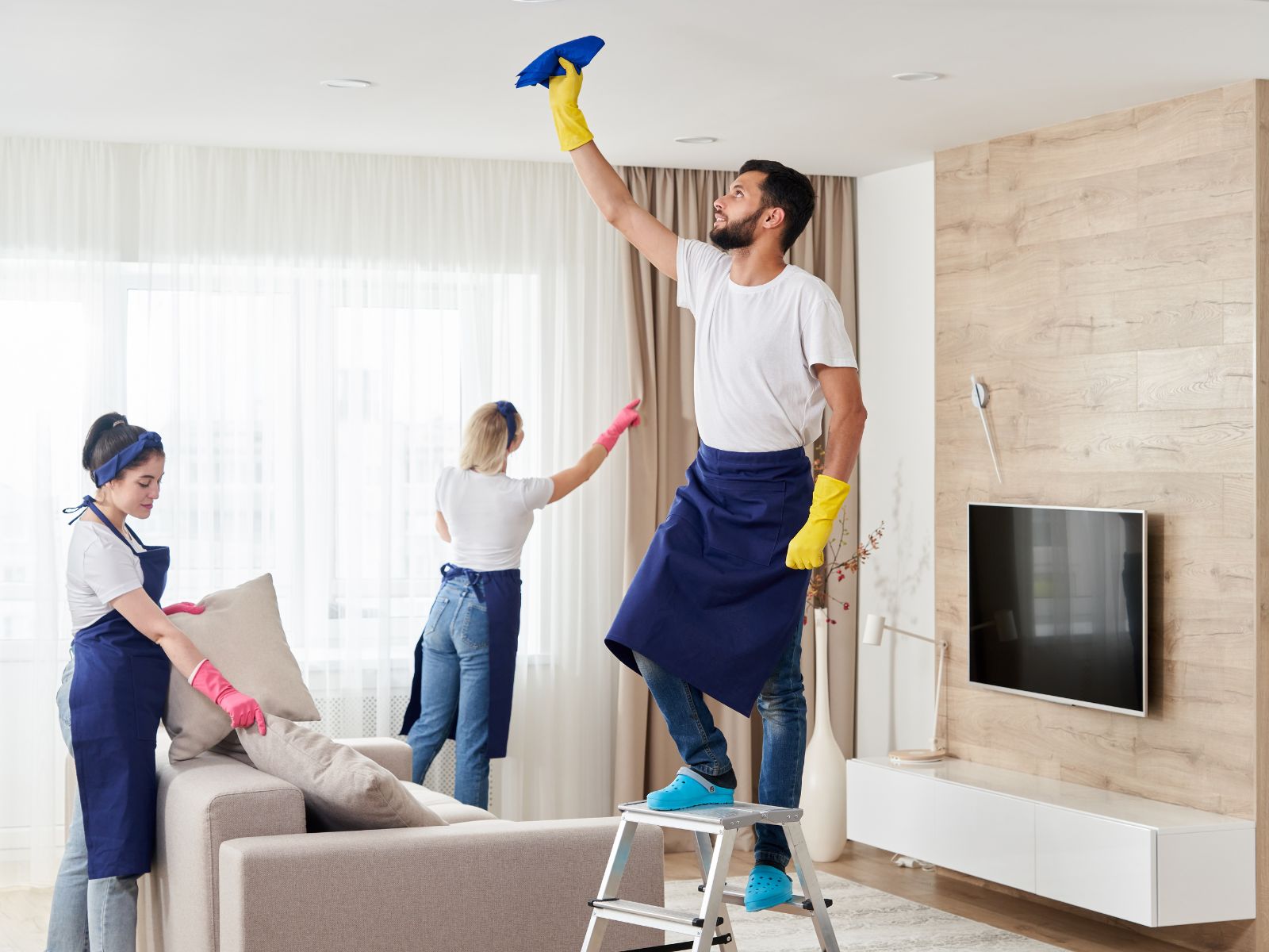 Airbnb and Rental Cleaning Services for Property Owners  