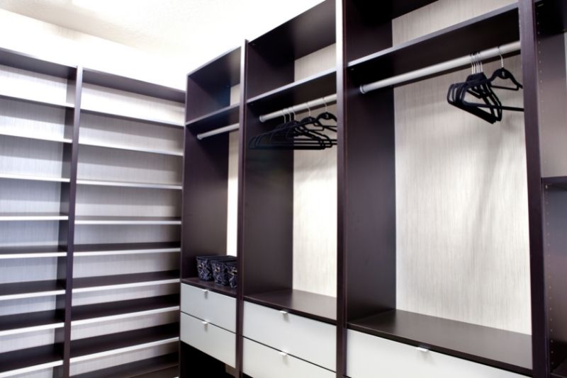 contemporary built in wardrobes